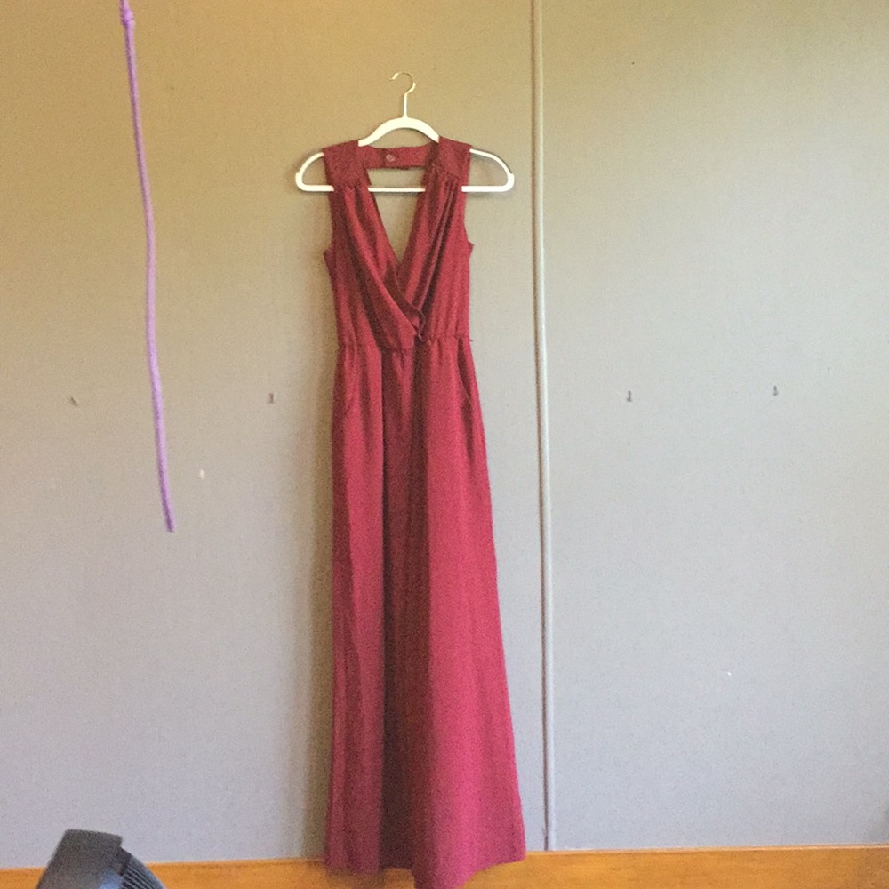 Gianni Bini maroon wide legged jumpsuit